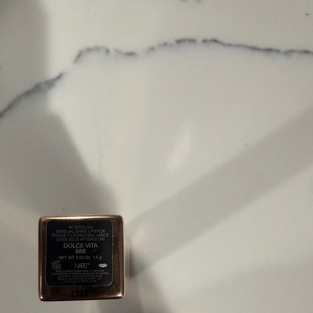 NARS afterglow sensual shine lipstick dolce Vita color - Picture 5 of 5